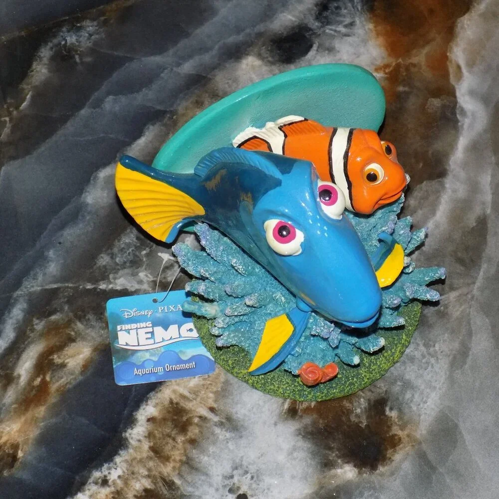 Disney's Finding Nemo Dory and Nemo Aquarium Ornament NEW